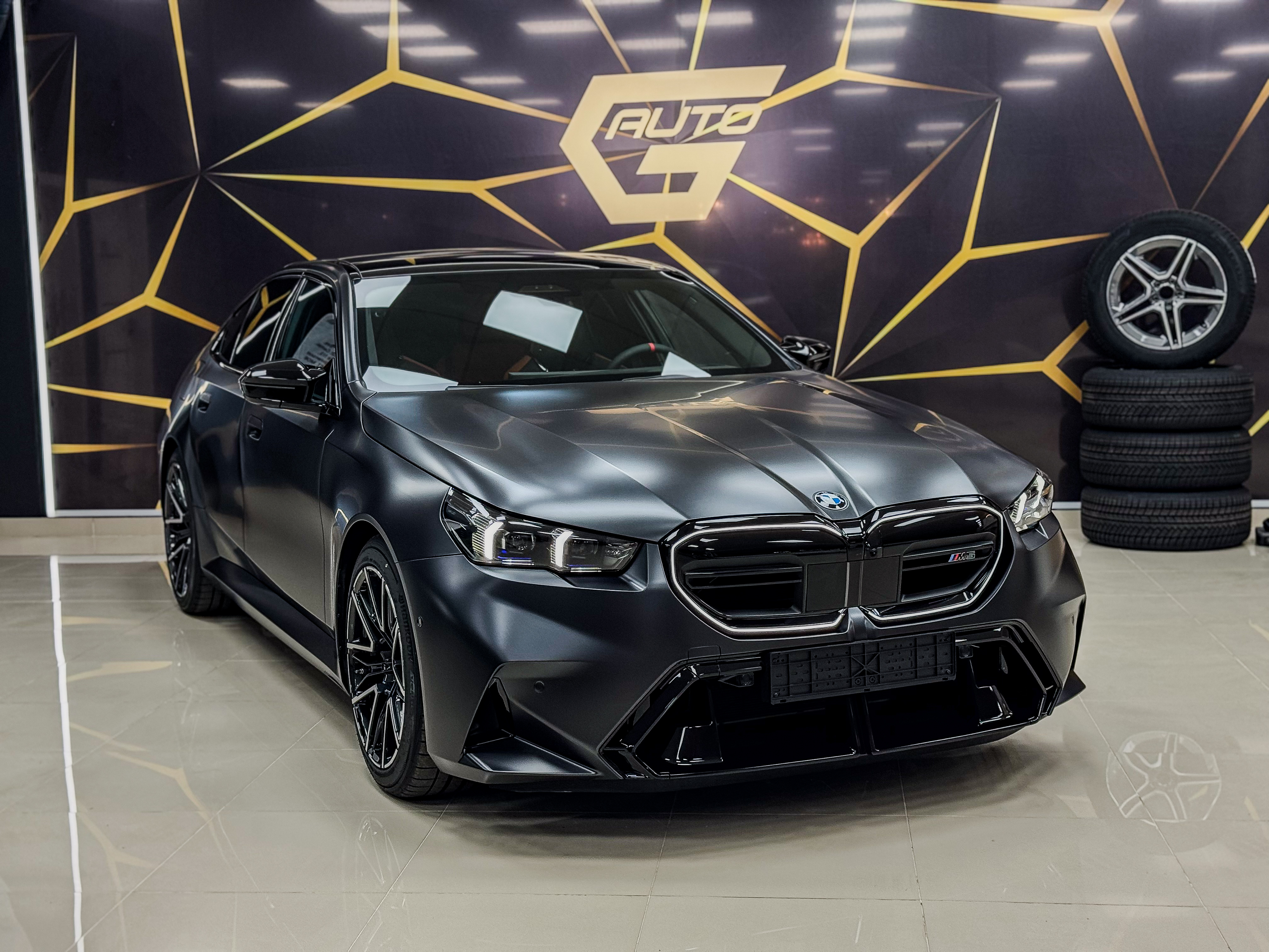 X-Drive 4.4L V8 Plug-In