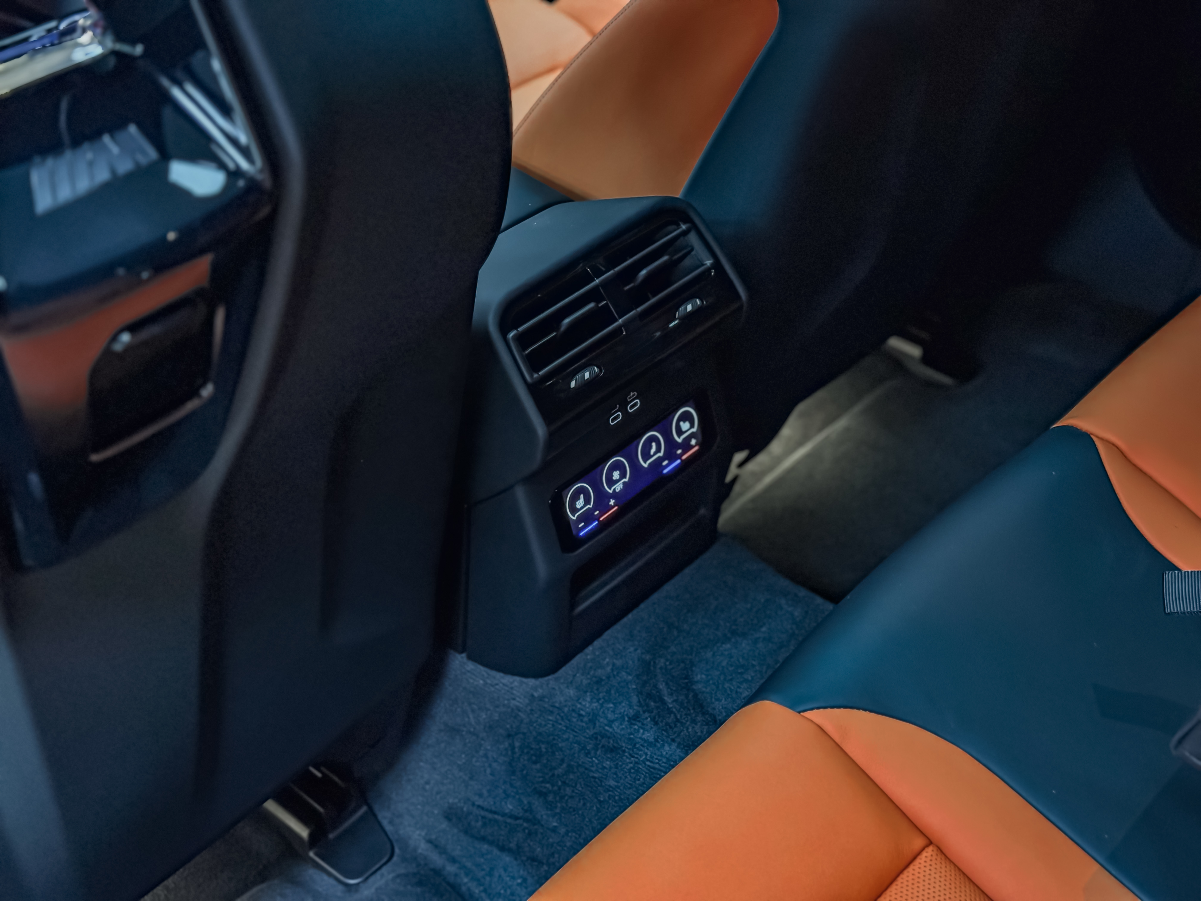 X-Drive 4.4L V8 Plug-In